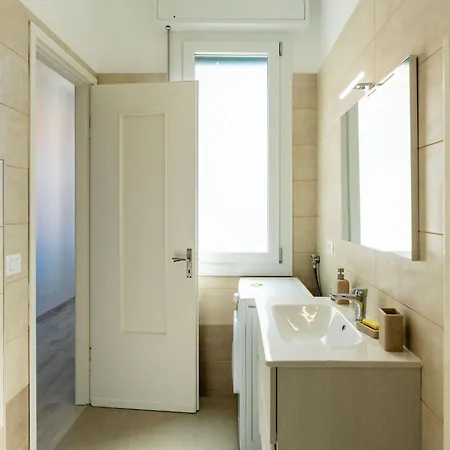 Delfino By Interhome * Буссана-Нуова