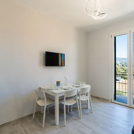 Lejlighed Delfino By Interhome