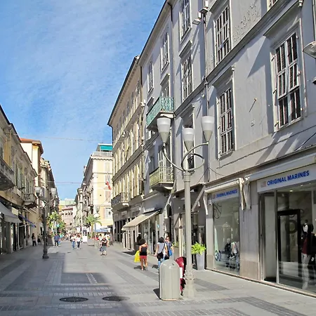 Delfino By Interhome *