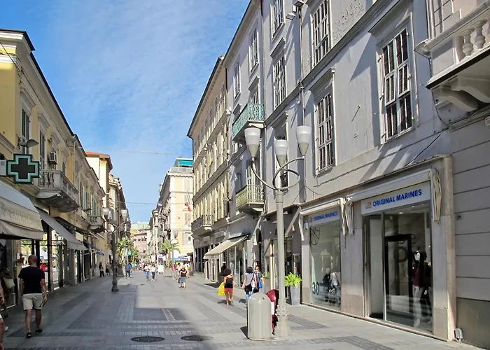 Delfino By Interhome *